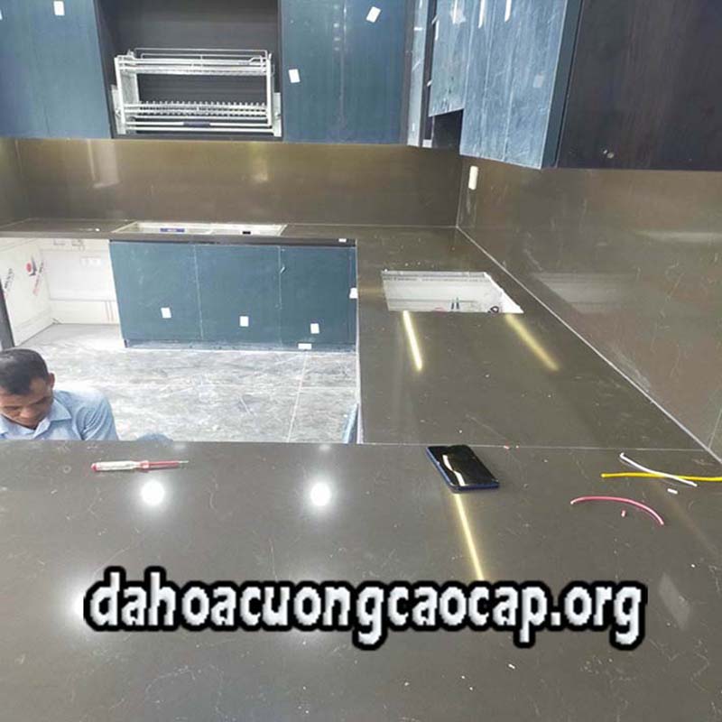 Đá hoa cương bếp
