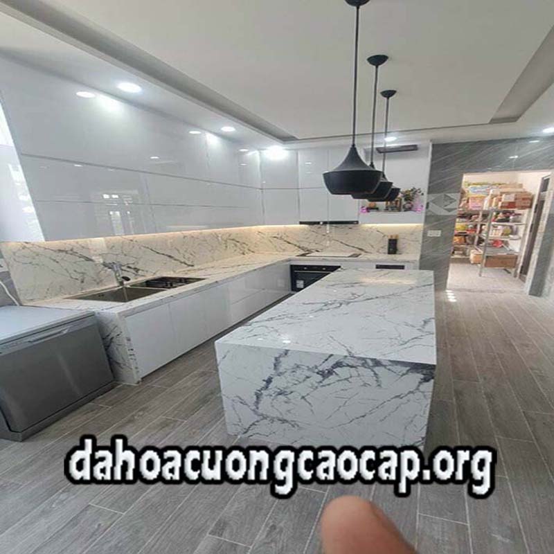 Đá hoa cương bếp