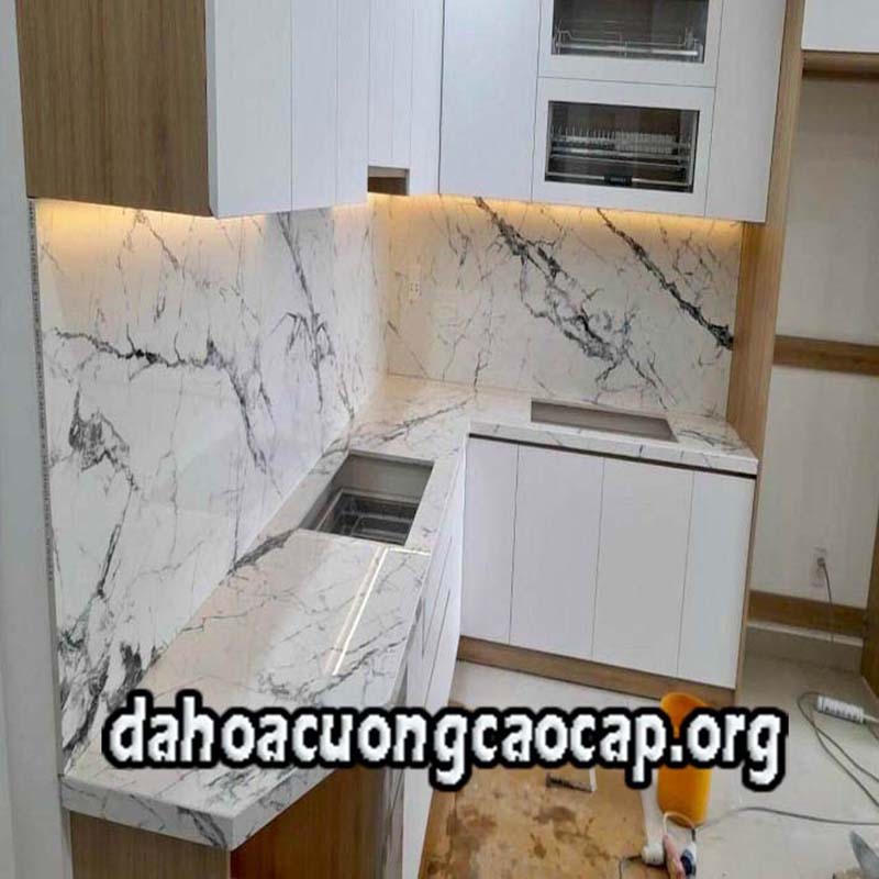 Đá hoa cương bếp