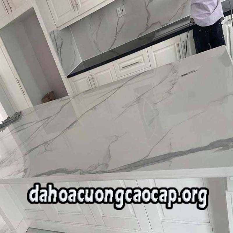 Đá hoa cương bếp