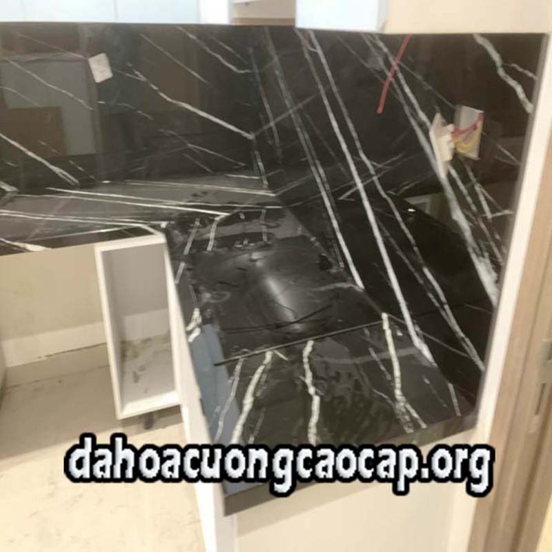 Đá hoa cương bếp