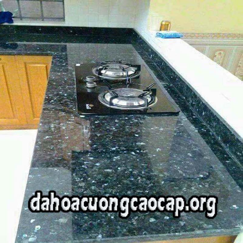 Đá hoa cương bếp